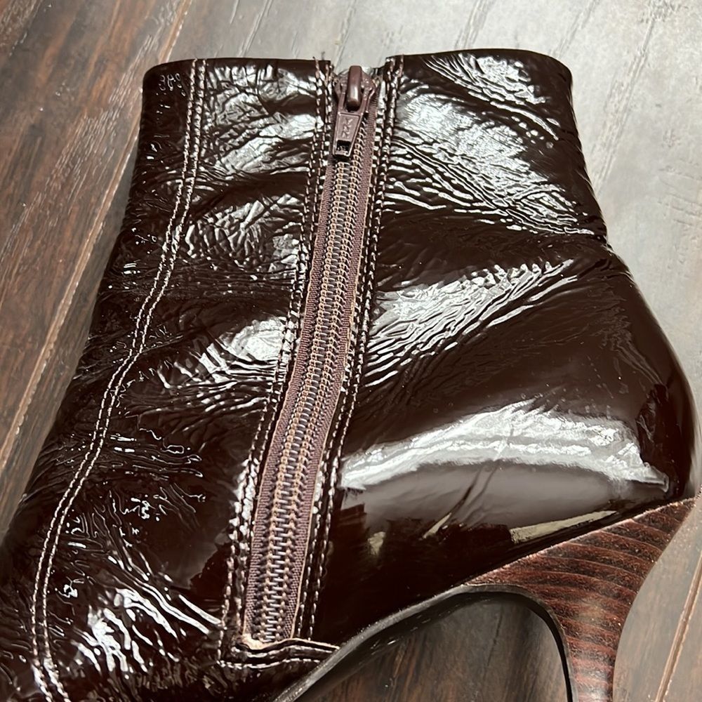 Bos. & Co. | Burgundy leather ankle boot heels - Picture 3 of 10